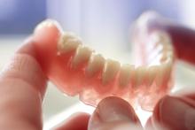 hold denture