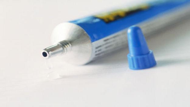 Super glue